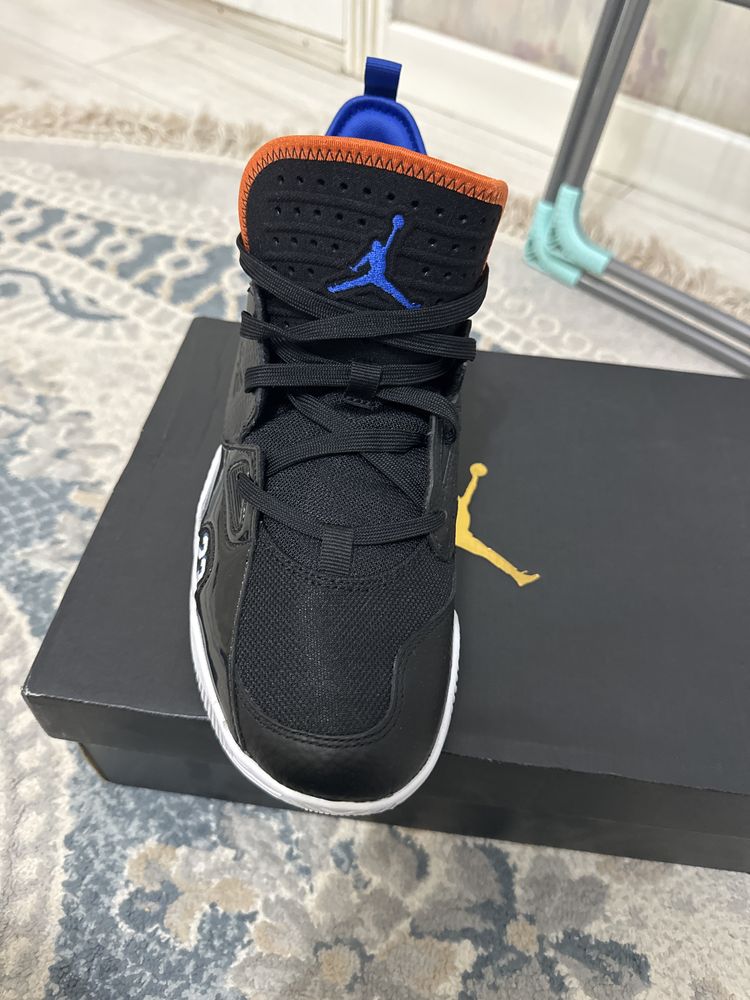 Кроссовки Nike Jordan Stay Loyal 2