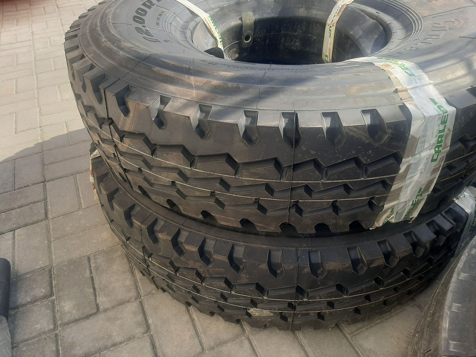 Автошины на грузавой