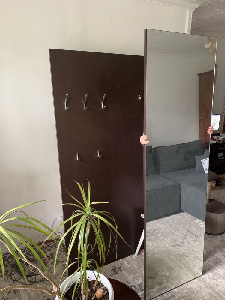 Продам срочно прихожую