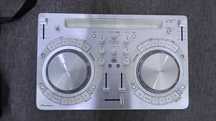 DJ контроллер Pioneer DDJ-WeGO3 Futuristic color Limited Edition