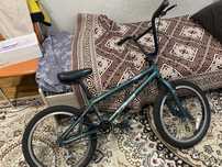 Продам трюковой  велосипед cruzer bmx