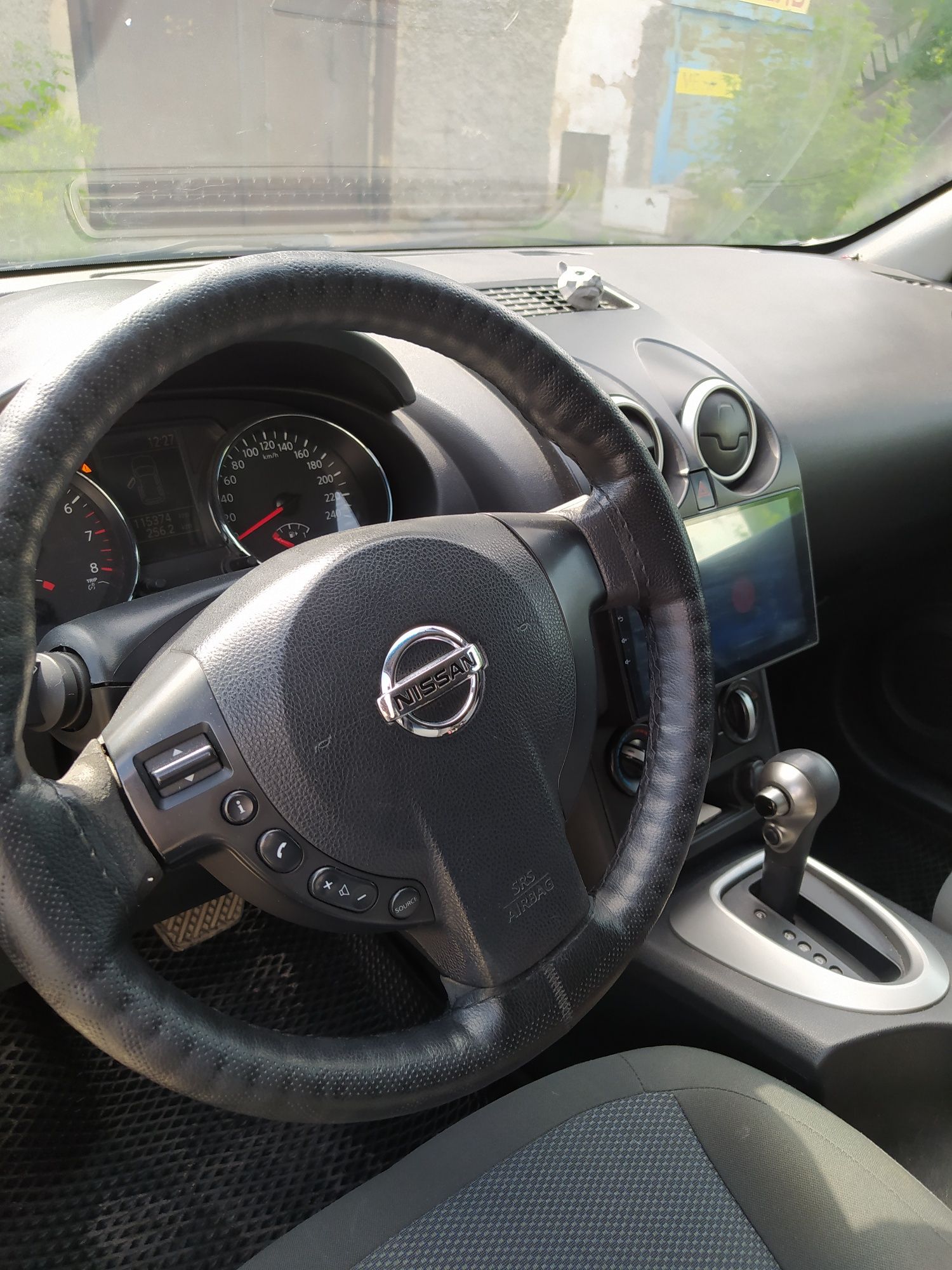 Ниссан Qashqai  2013