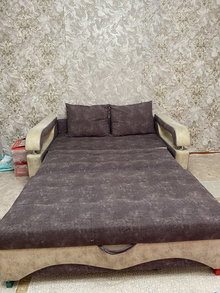 Продам диван раскладной