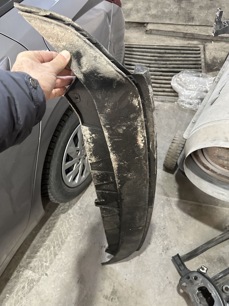 Продам запчасти на пассат B7