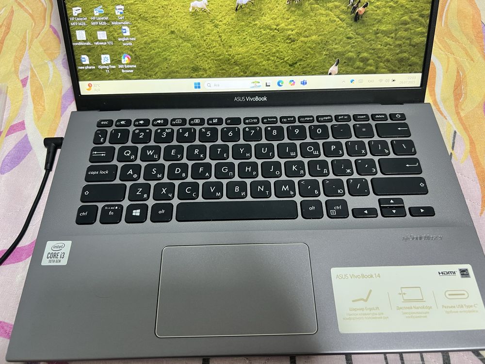 Ноутбук asus vivobook