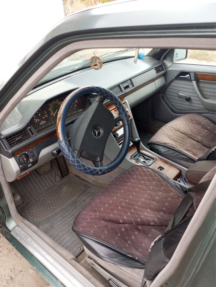 Продам мерс 230