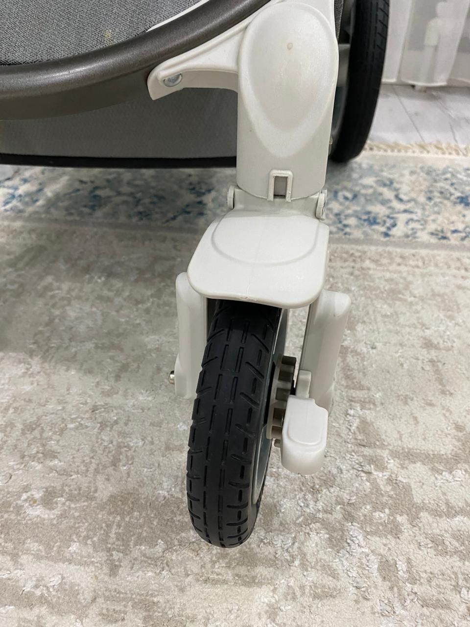 Продам коляску с автокреслом