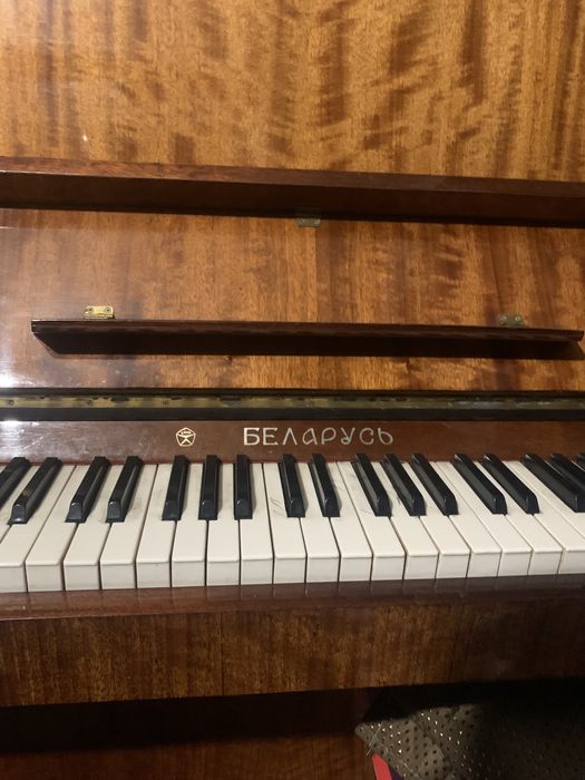 Продаю пианино