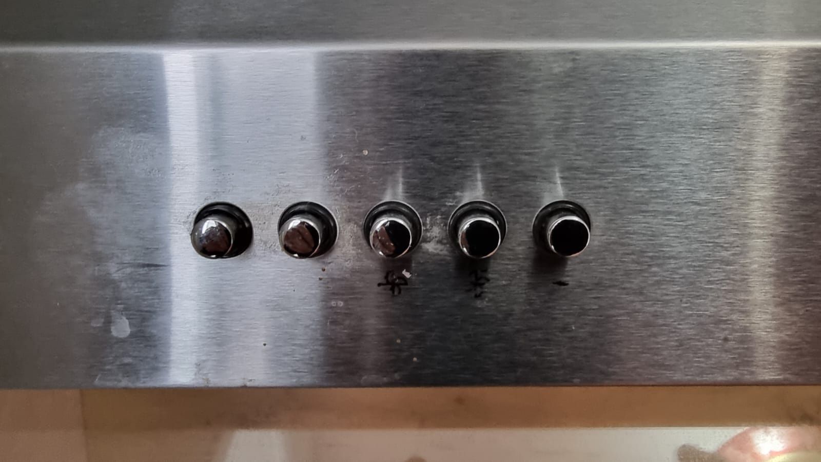 Продам кухонную вытяжку gorenje