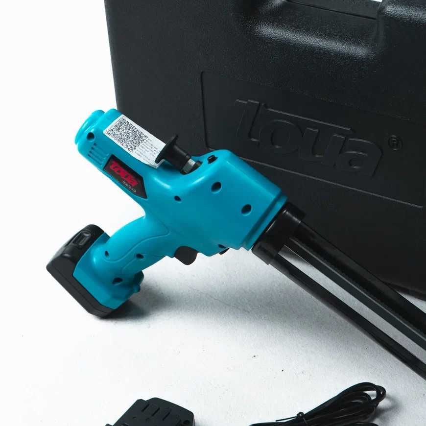 Аккумуляторный
пистолет для
герметика и клея
Toua DCG72-310