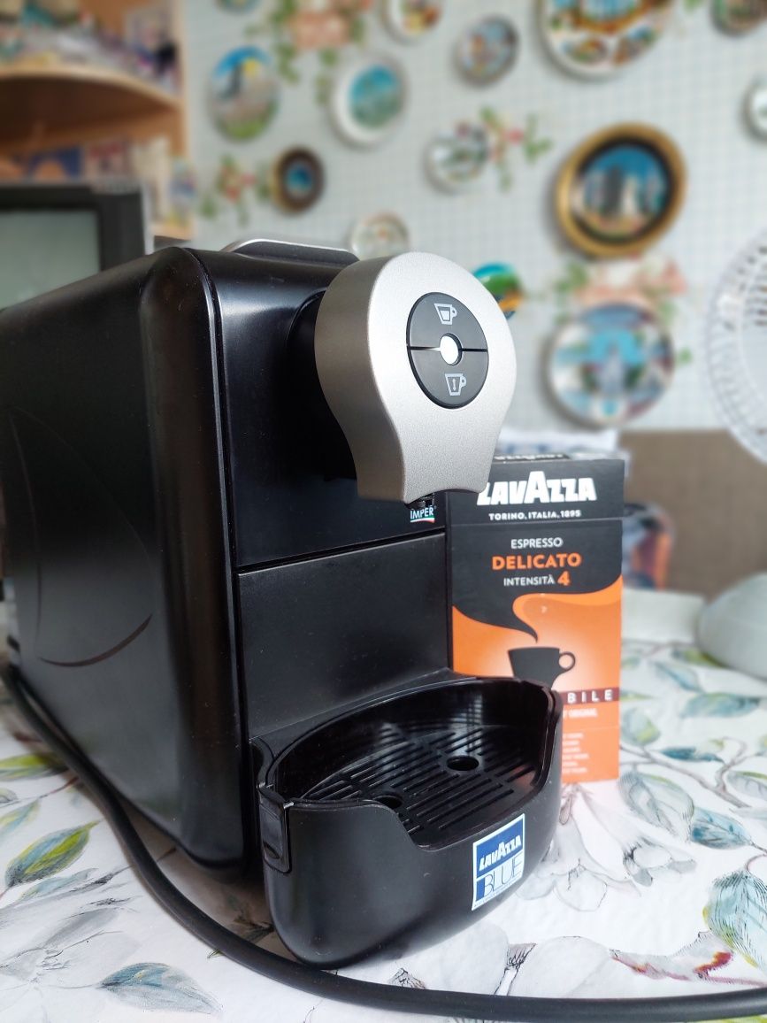 Капсульная кофемашина Lavazza