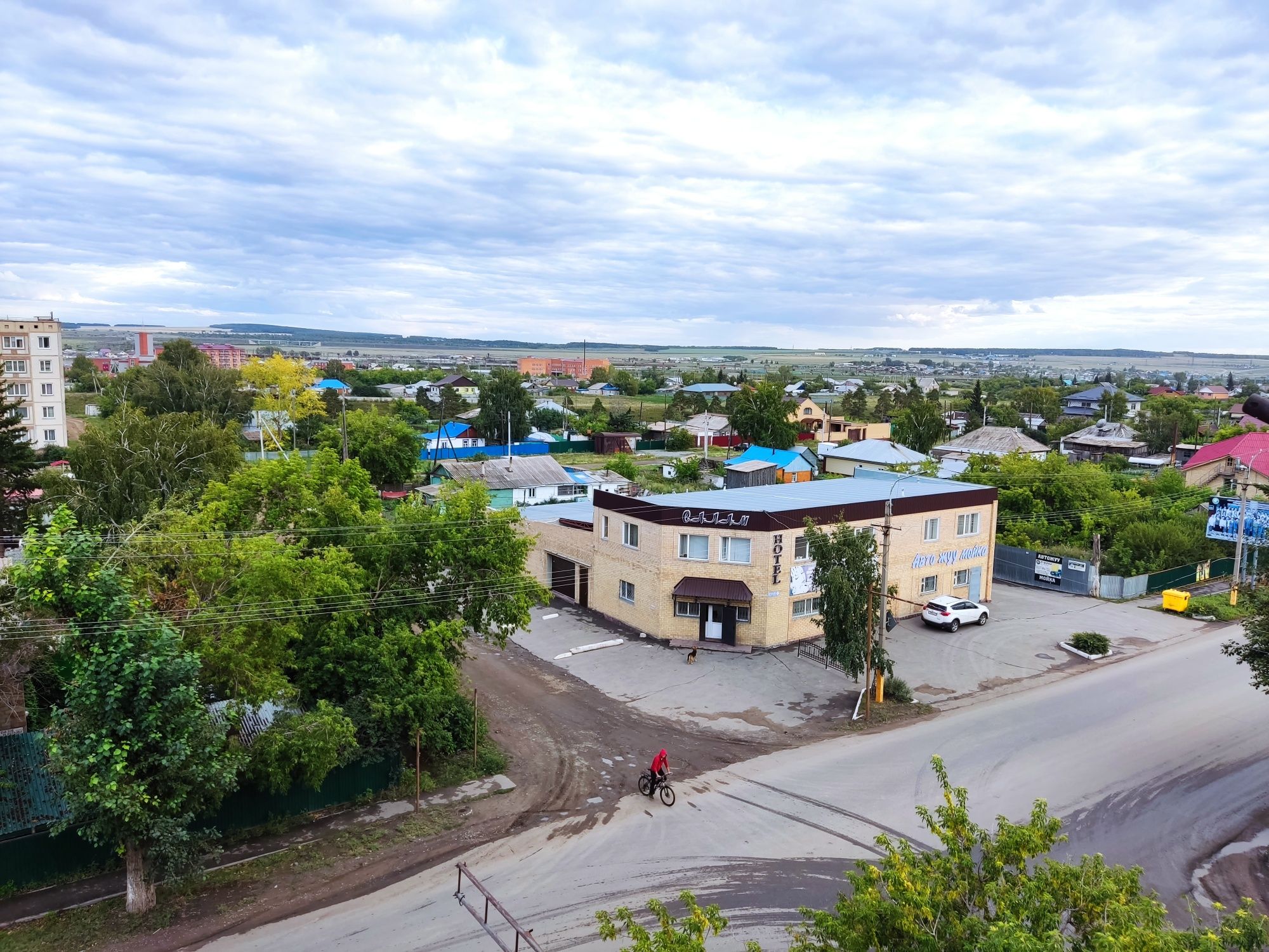 Сдам тёплую квартиру класса *VIP* в центре.