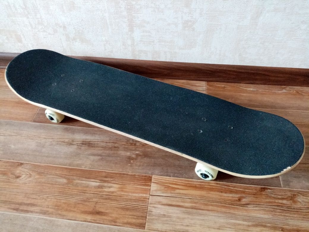 Продам скейтборд