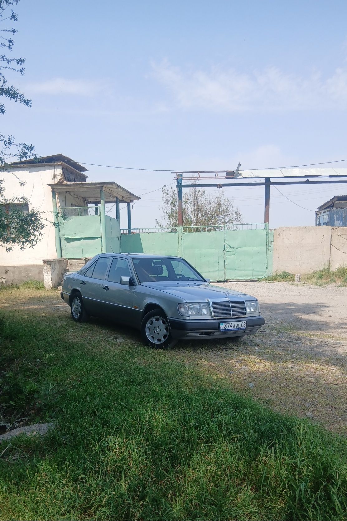 Продаётся мерседес