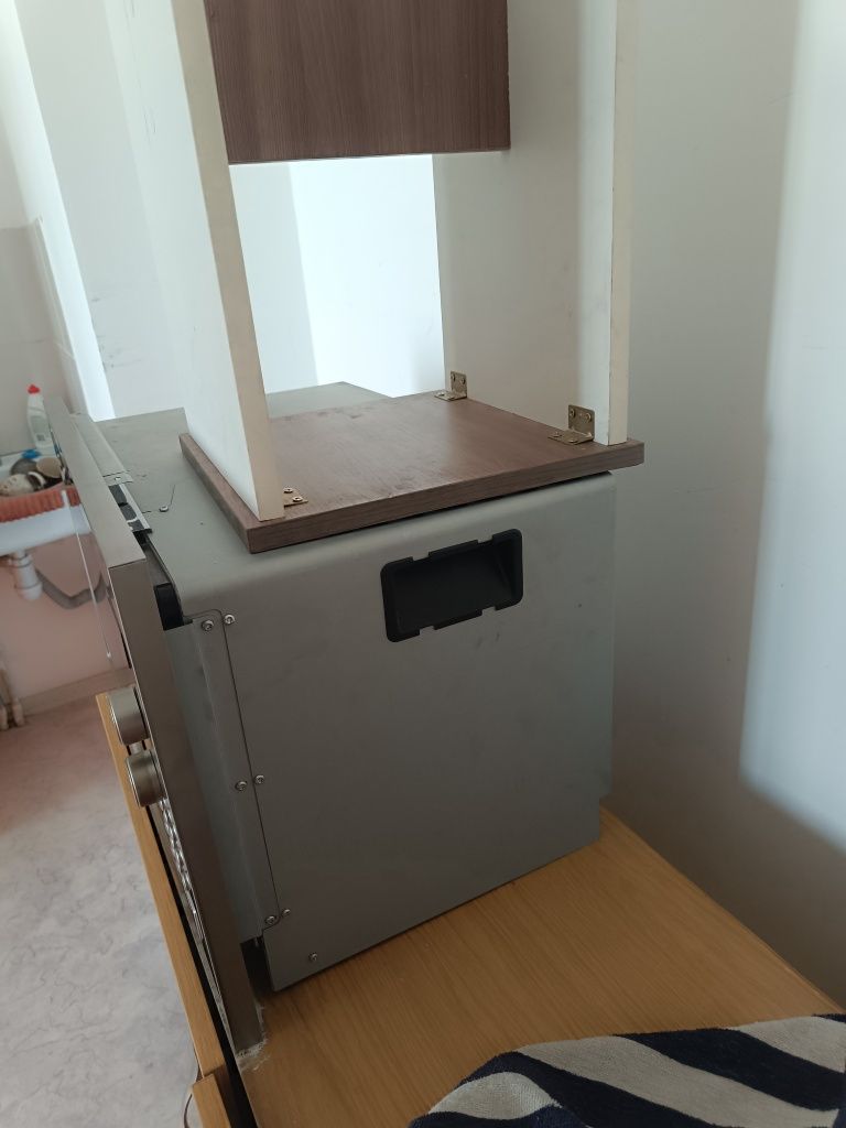 Микроволновая печь ariston