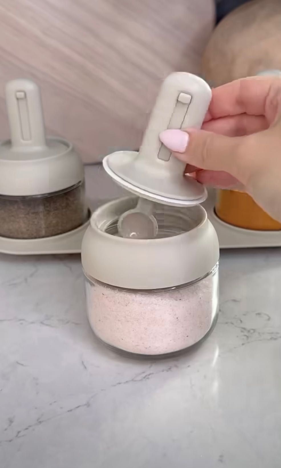 Банка для специй с ложкой