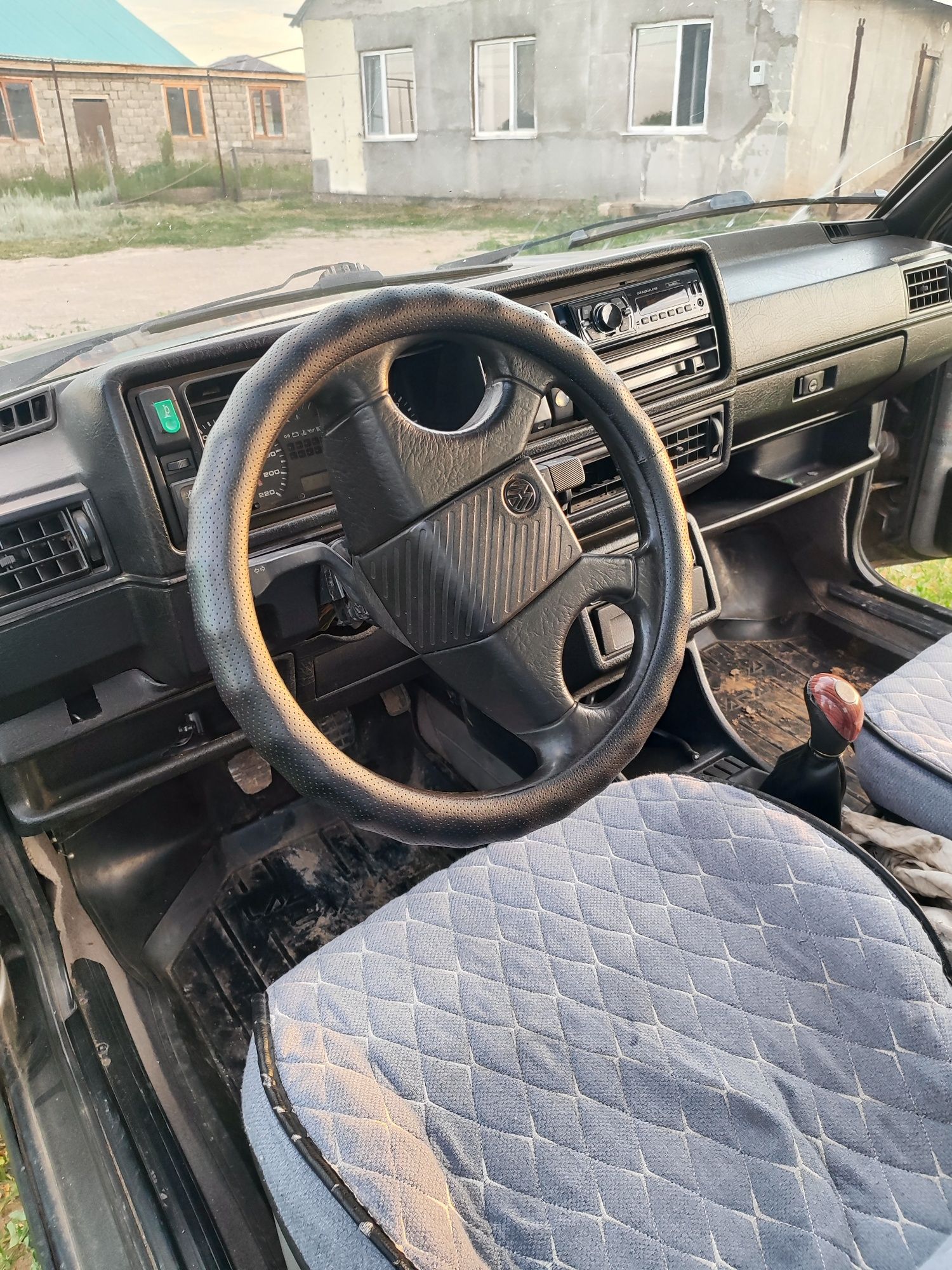 Срочно Машина сатылады Jetta