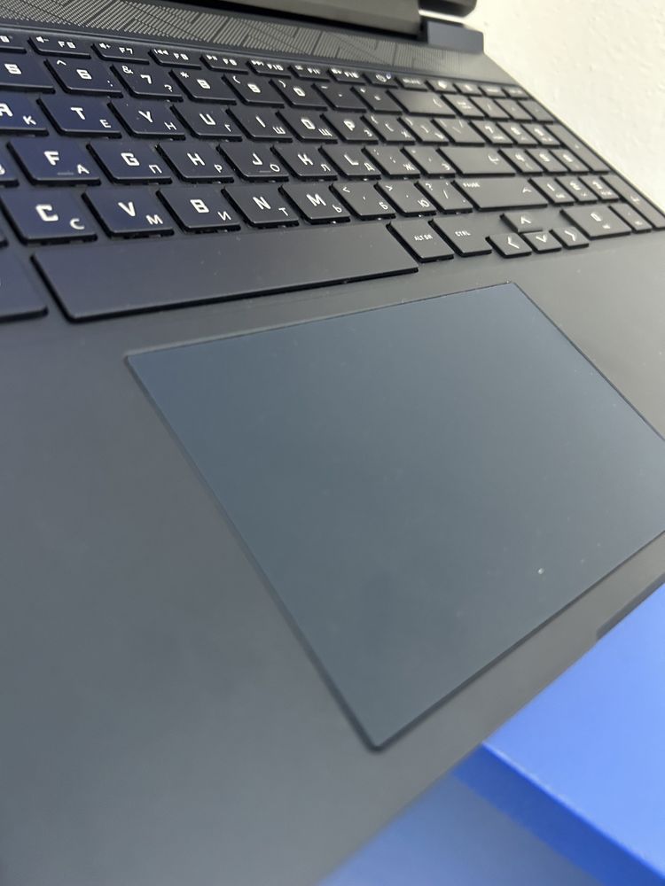 Продается HP Victus