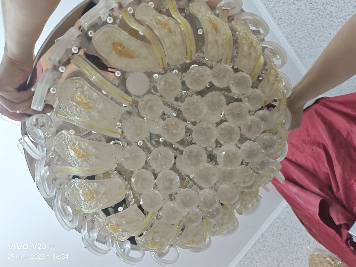 Люстра  с висюльками