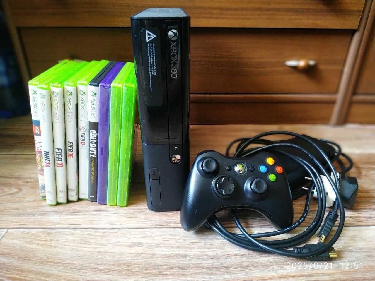 Xbox 360 E slim икс бокс + 10 игр доставка установка будет