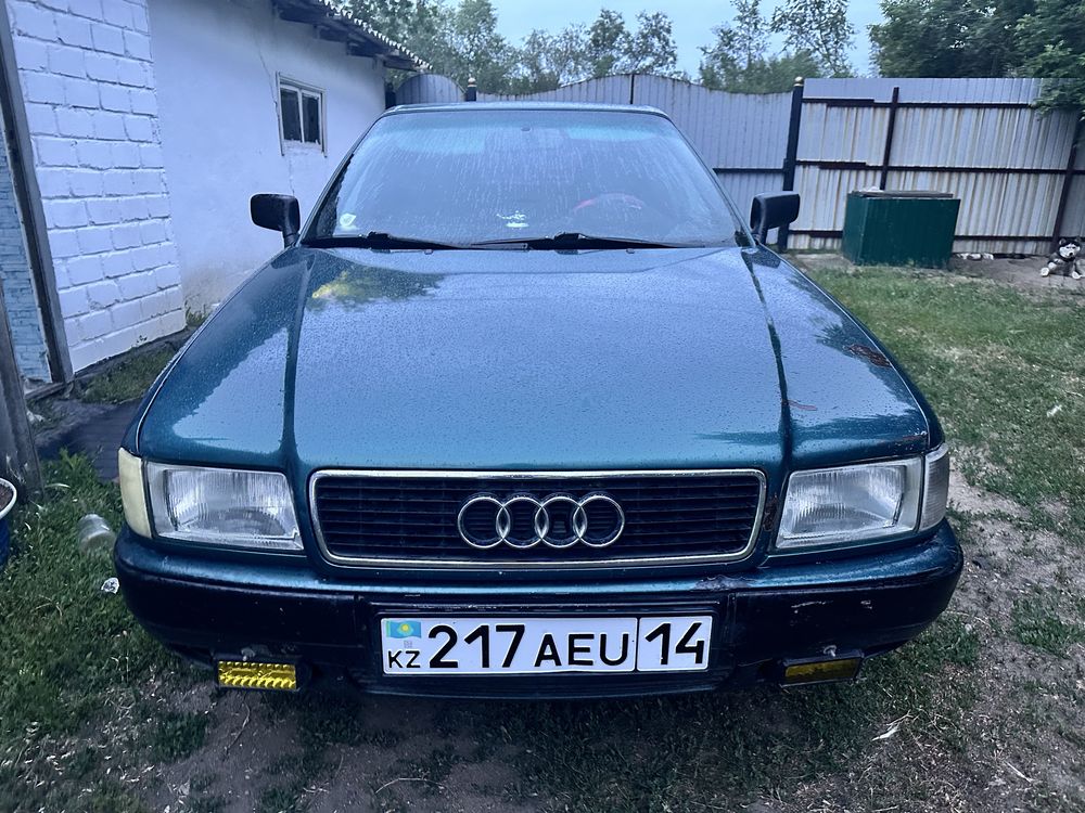 Ауди 80 б4 инжектор 1992 года срочная продажа.