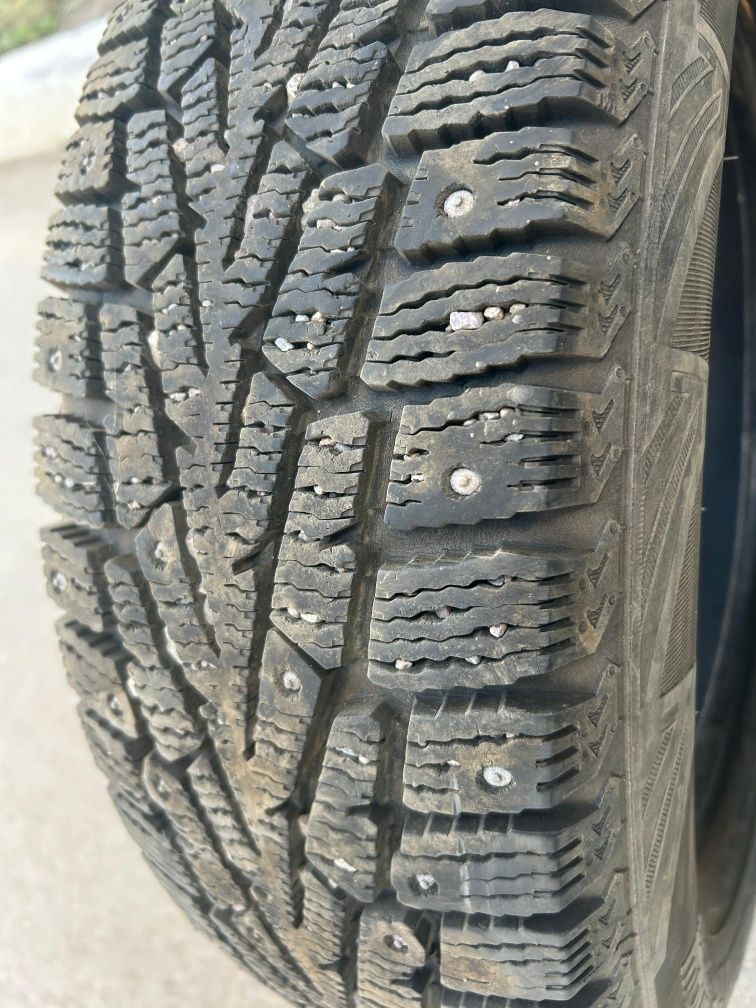 Авто шины продам