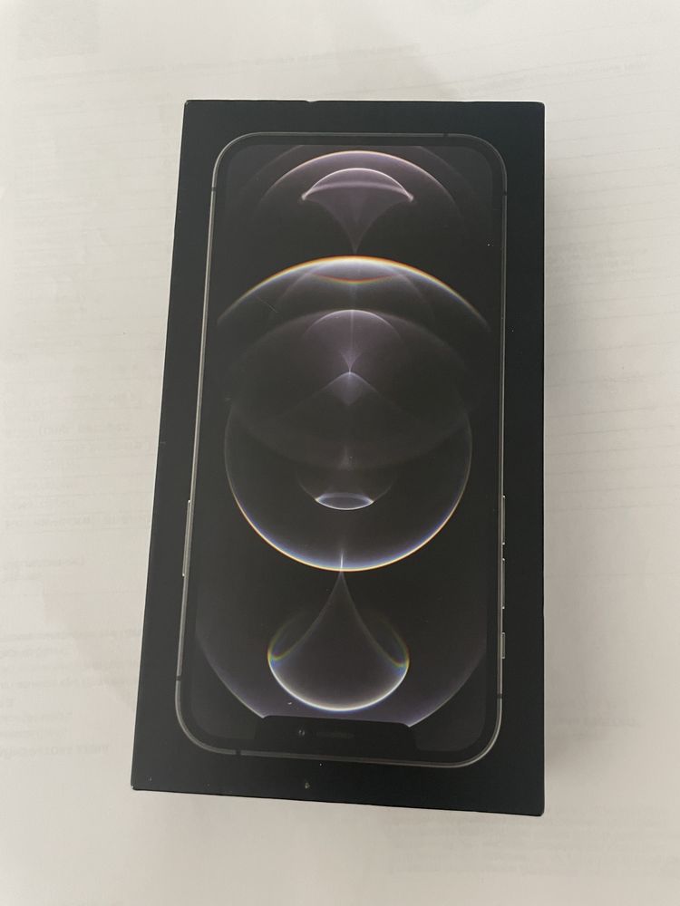 Iphone 12 Pro с коробкой