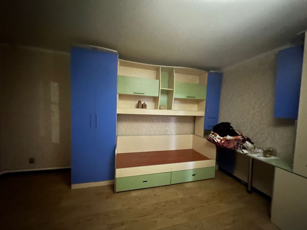 Мебель в дескую комнату