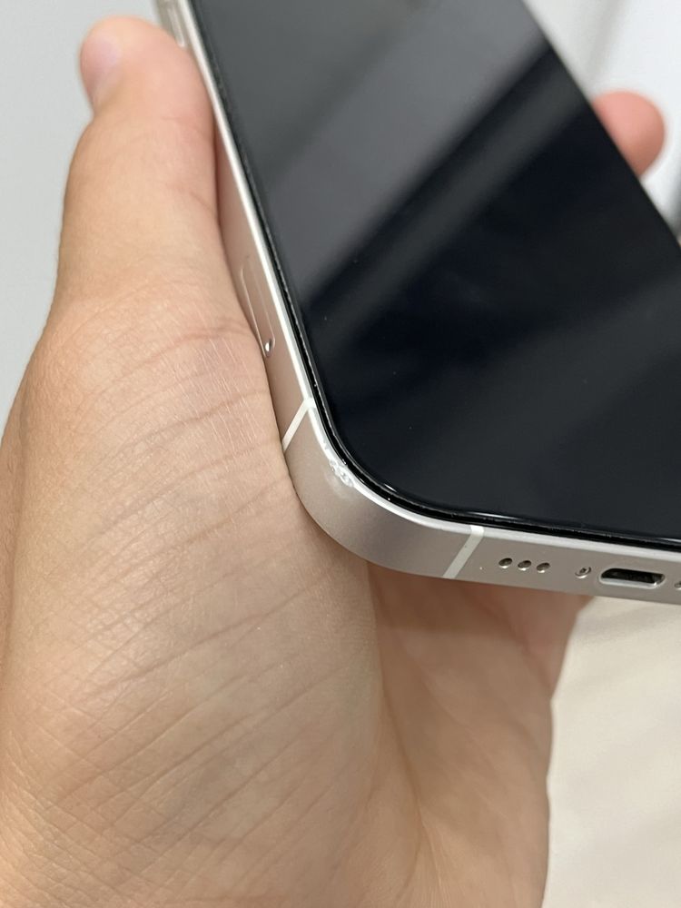 Продам IPhone 12