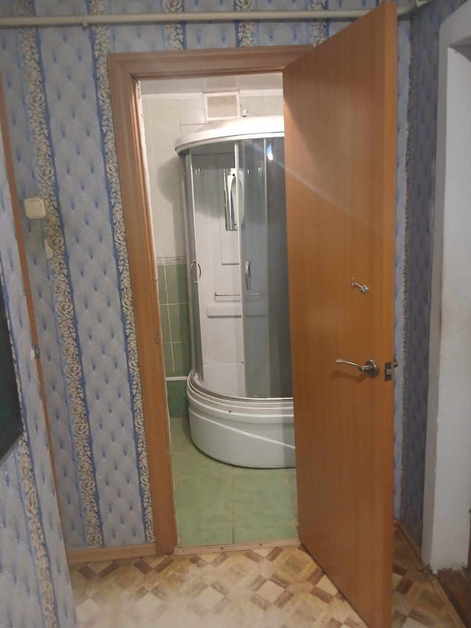 Продам 2-ухкомнатную квартиру