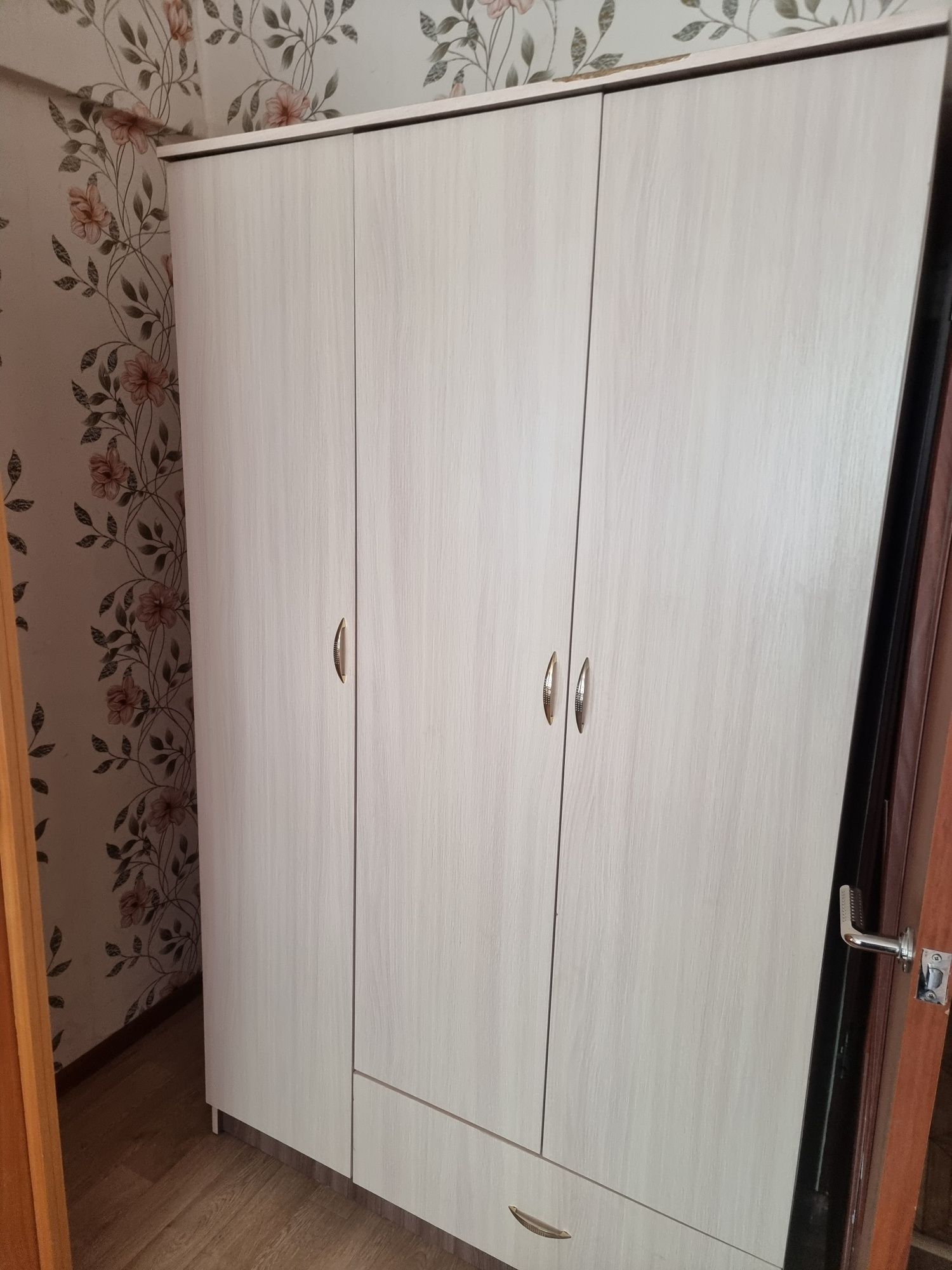 Продам квартиру 2х комнатную