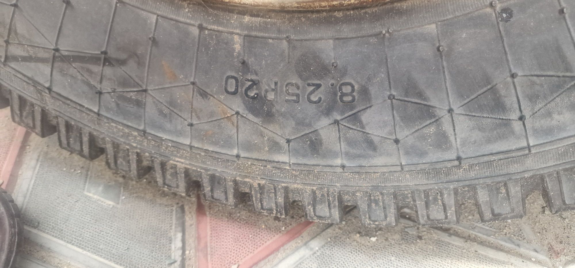 Продам комплект колес газ 53, 3307, КАвЗ на дисках 7 штук