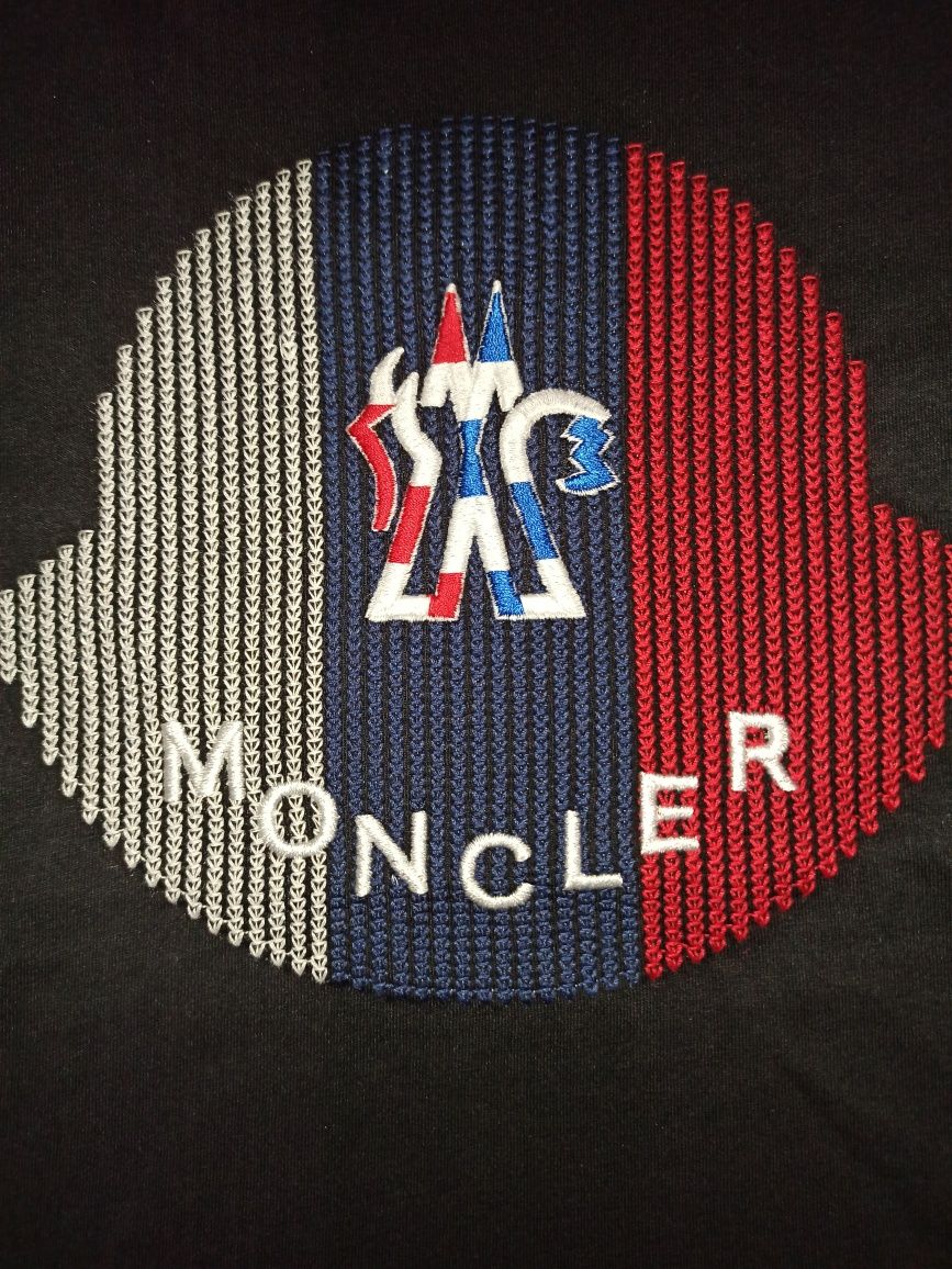 Мужская футболка Moncler Оригинал производство Италия чёрная майка