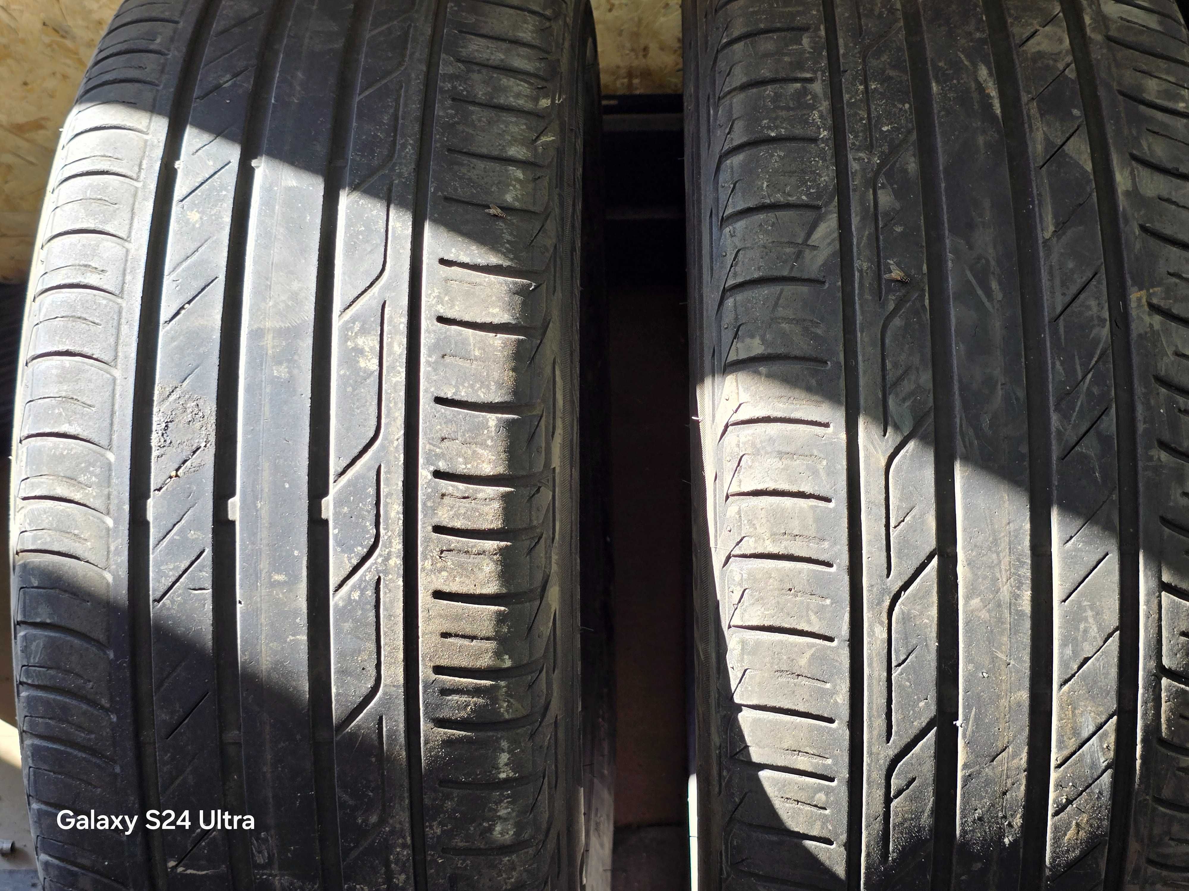 Продам резину Bridgestone 225/55/17.