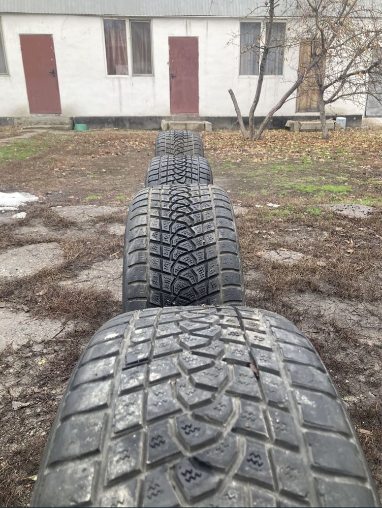 Зимние шины Triangle 275/55/20
