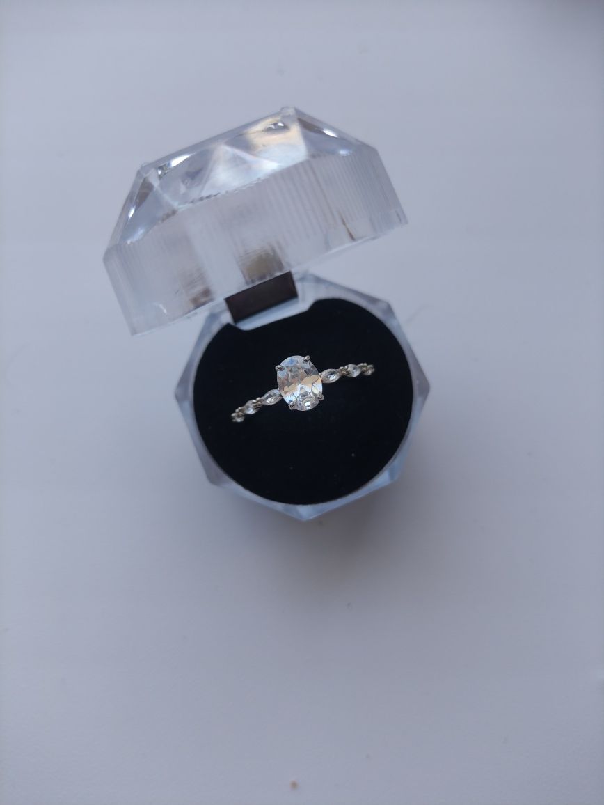 Продам серебряные кольца