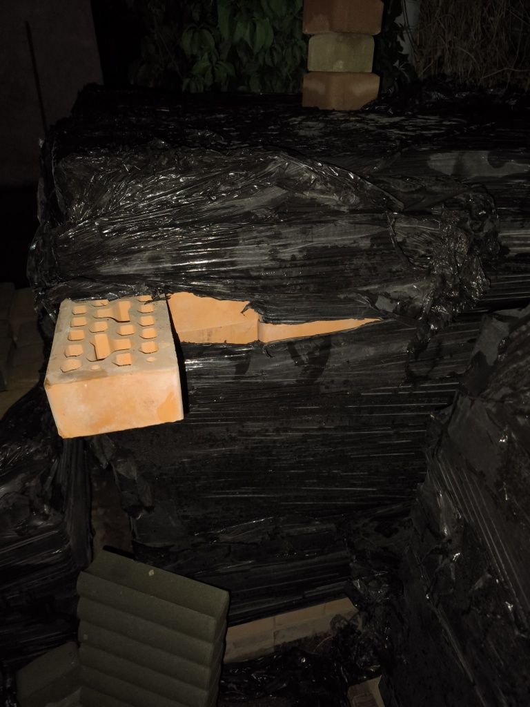 Продам облицовочный кирпич