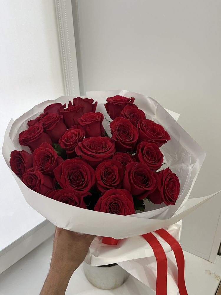 25 штук красный розы