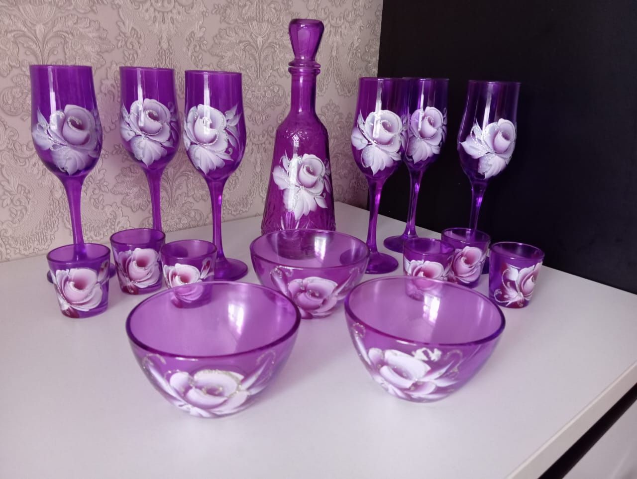 Продам посуду для сервировки стола