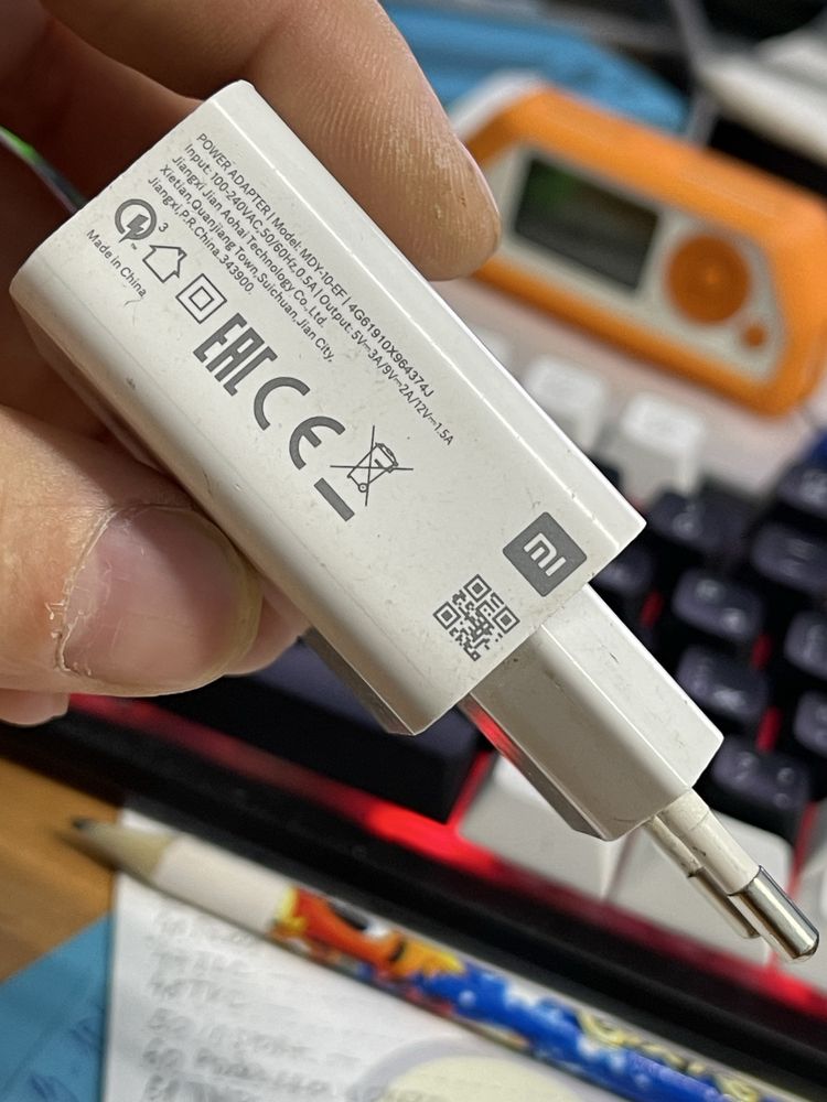 Продаю зарядный блочок xiaomi оригинал