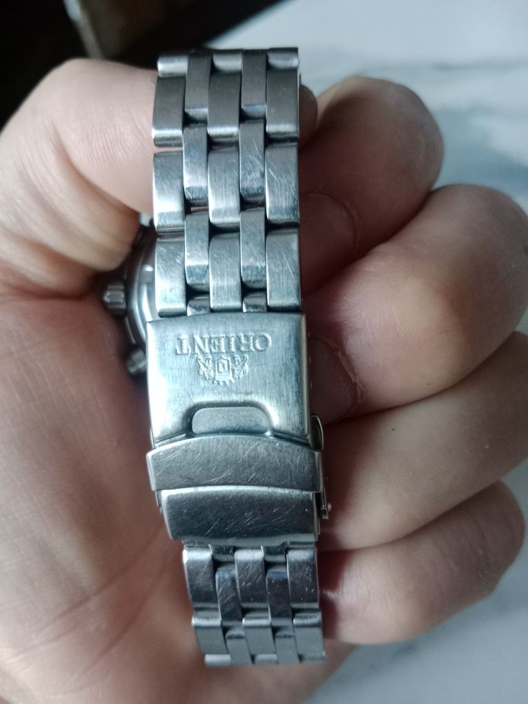 Продам мужские наручные часы. Orient
