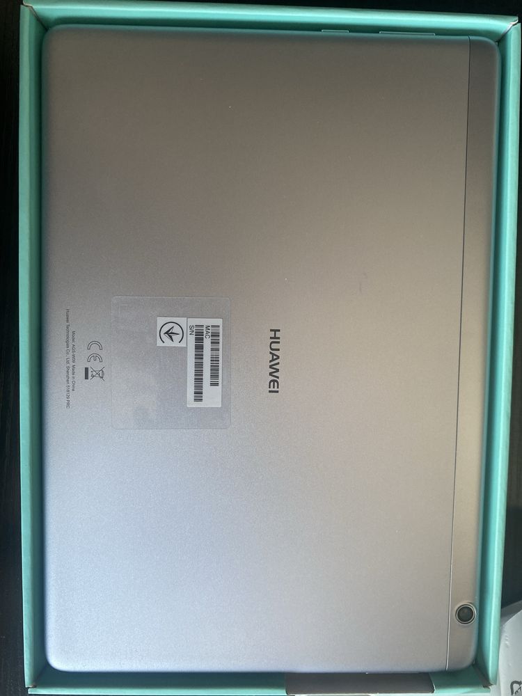 Планшет Huawei MediaPad T3 10 9.6 дюйм 2 Гб/16 Гб серебристый