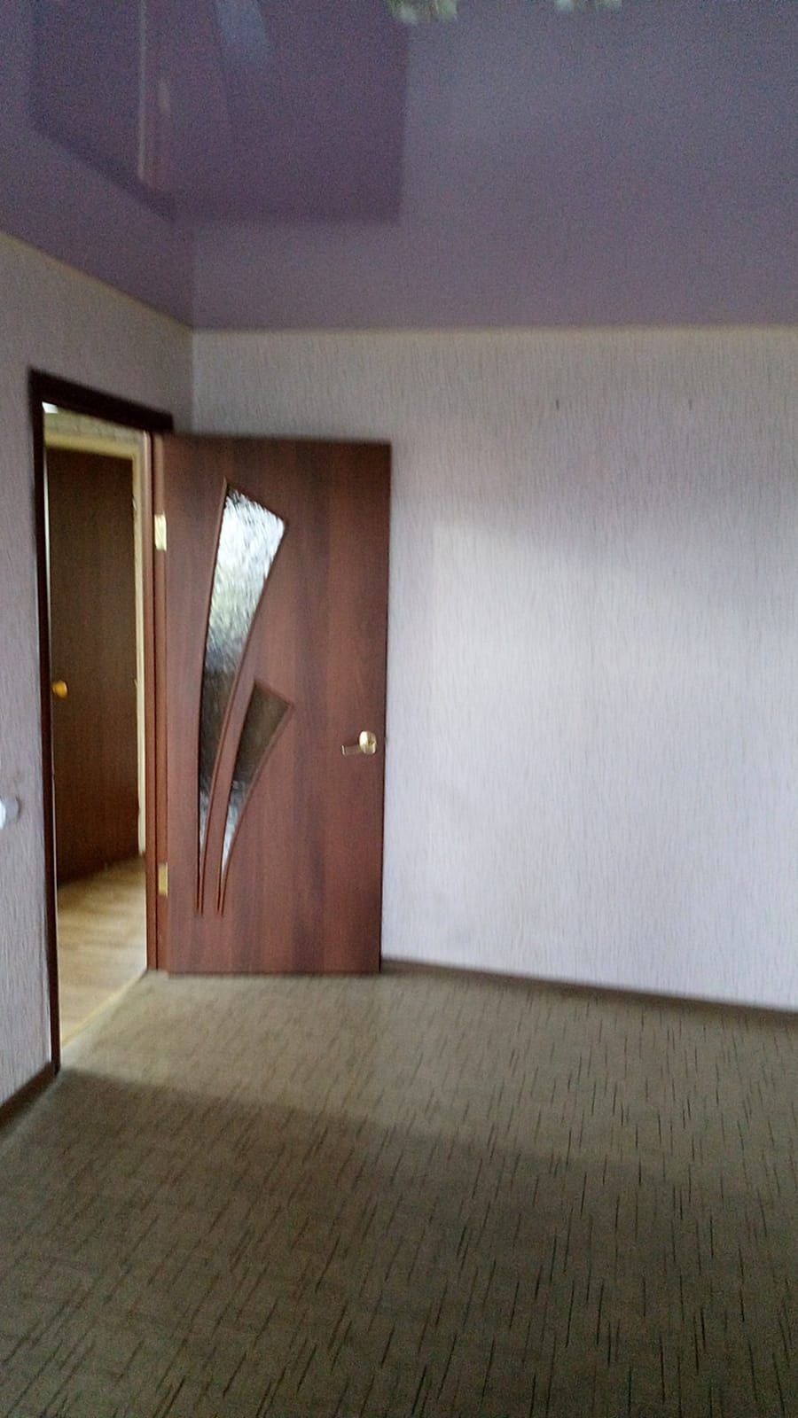 Продам трёхкомнатную каартиру