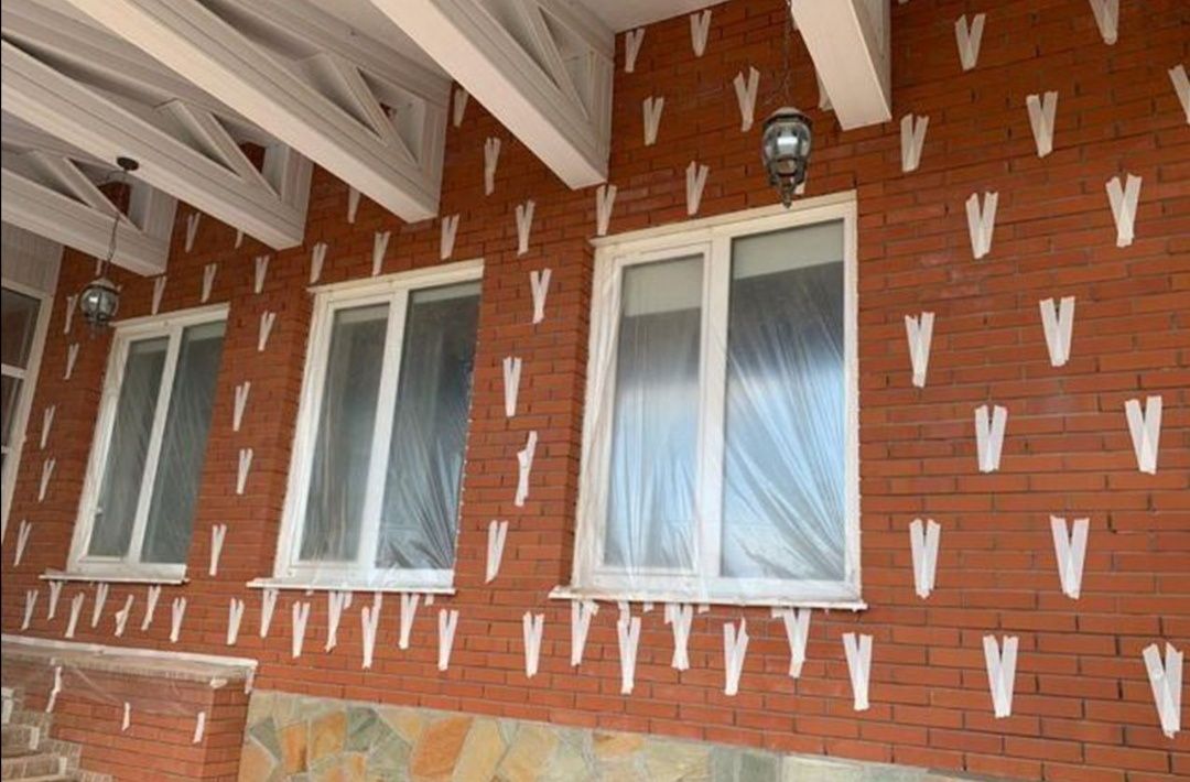 Утепление домов  пенополеуретаном ППУ. Изготовление и установка окон.