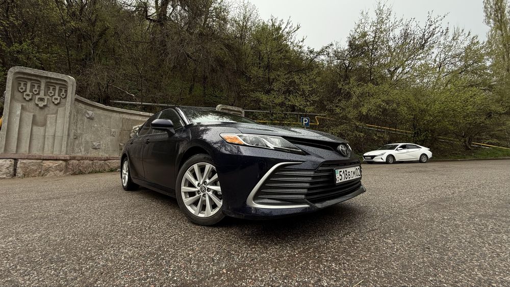 Toyota Camry 75 2022