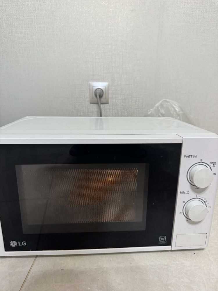 Микроволновка LG