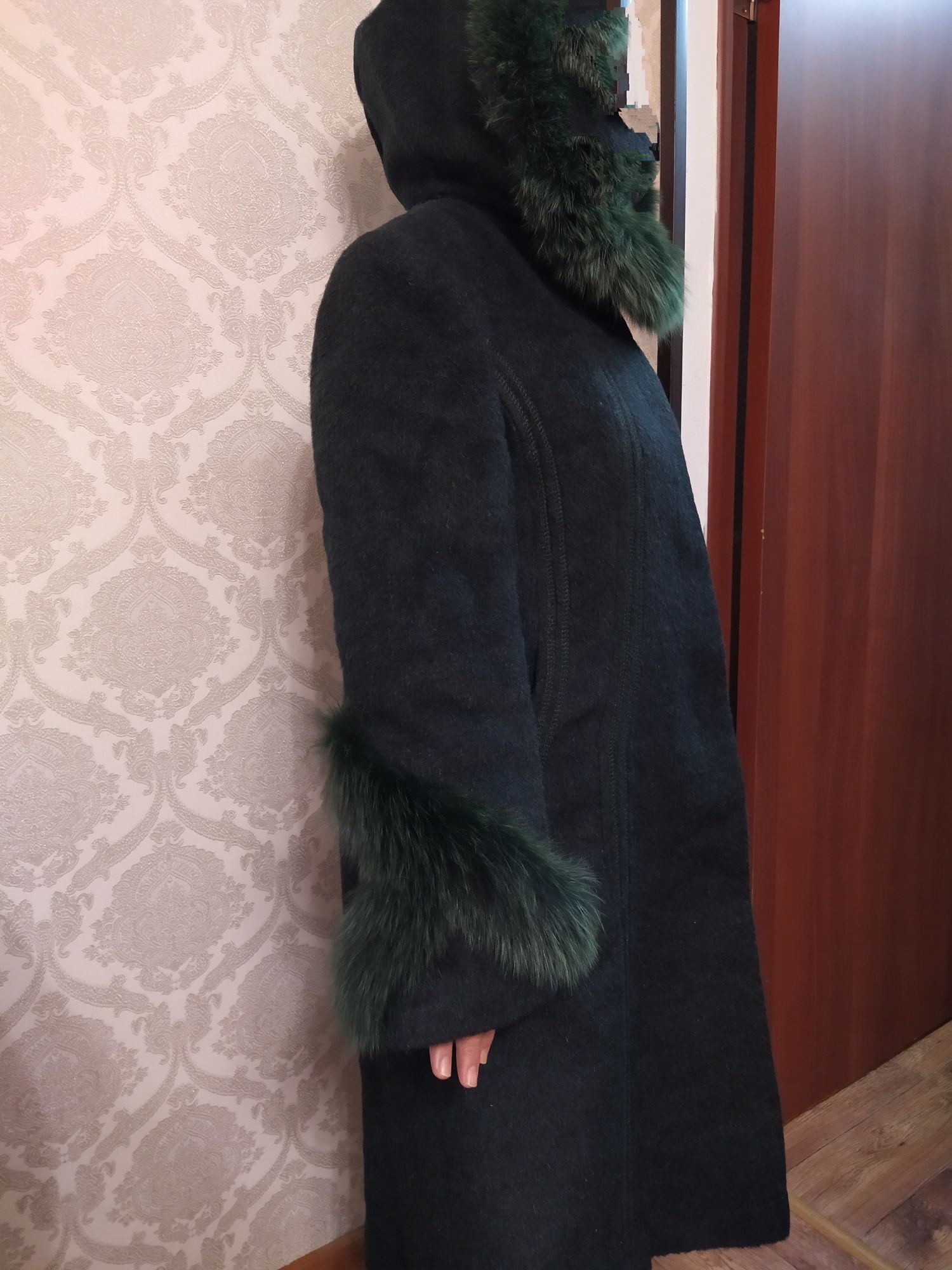 Женское зимнее пальто