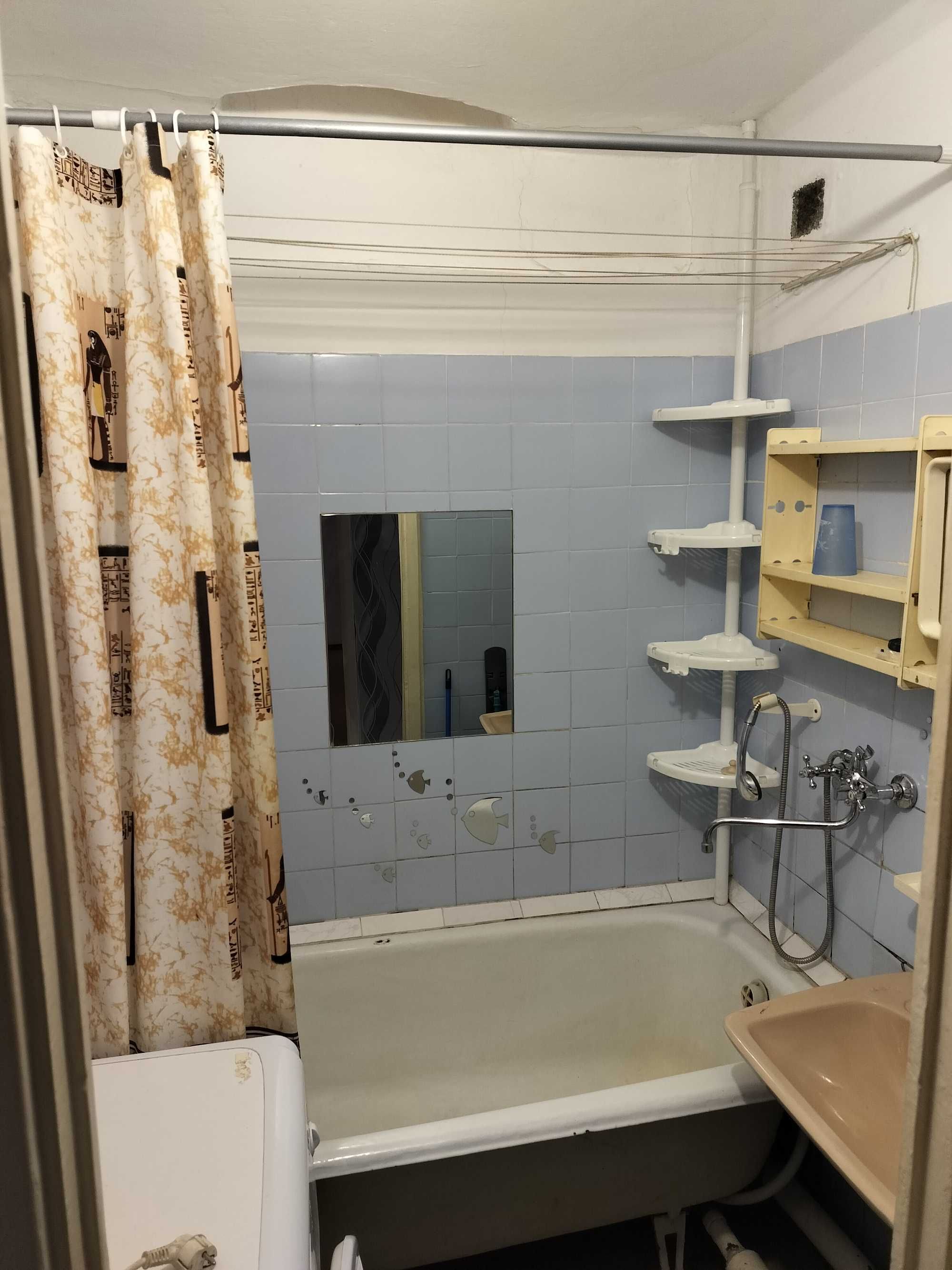 3х комнатная квартира район КШТ, Утепова,23
