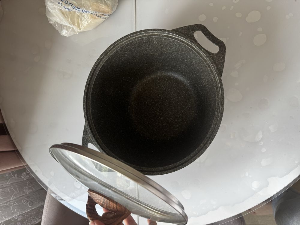 Казан с крышкой kukmara