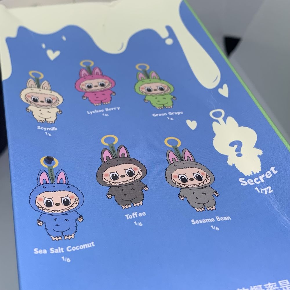 лабубу игрушка тренд
